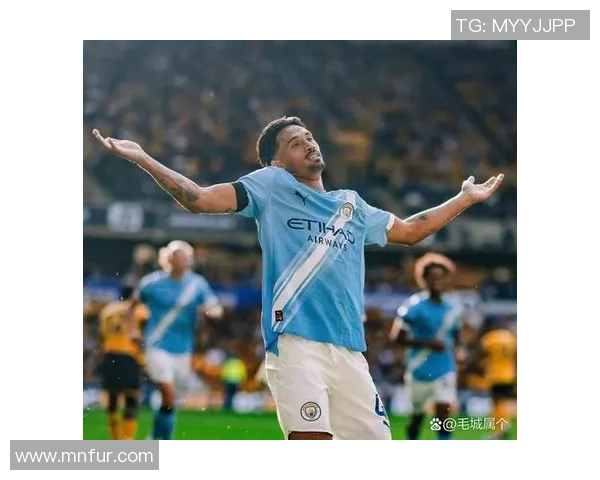 足球明星背后的光环与艰辛他们真的不能吃苦吗