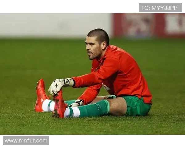 足球明星肌肉男的训练秘诀与饮食计划揭秘让你也能拥有完美身材